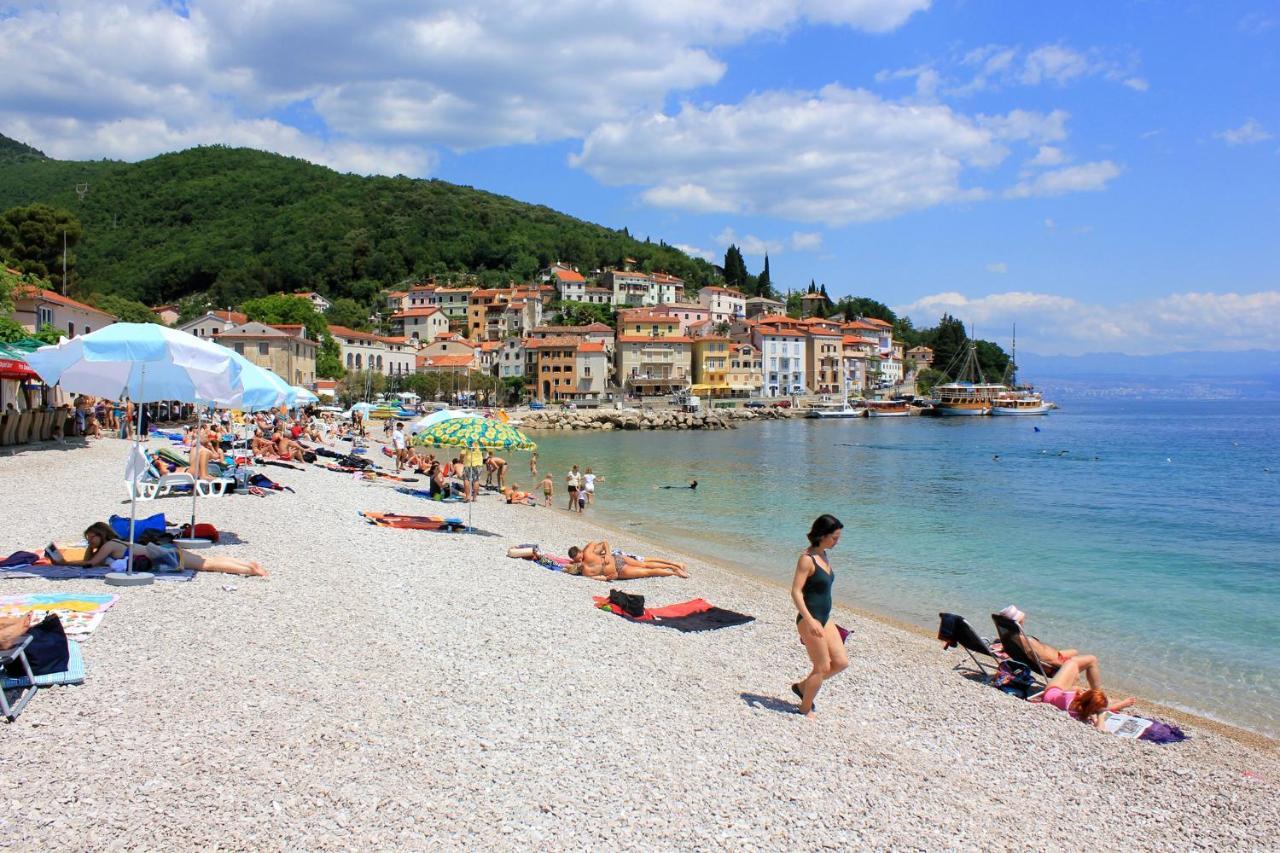 Apartments With A Parking Space Moscenice, Opatija - 7689 Moscenicka Draga Exterior photo