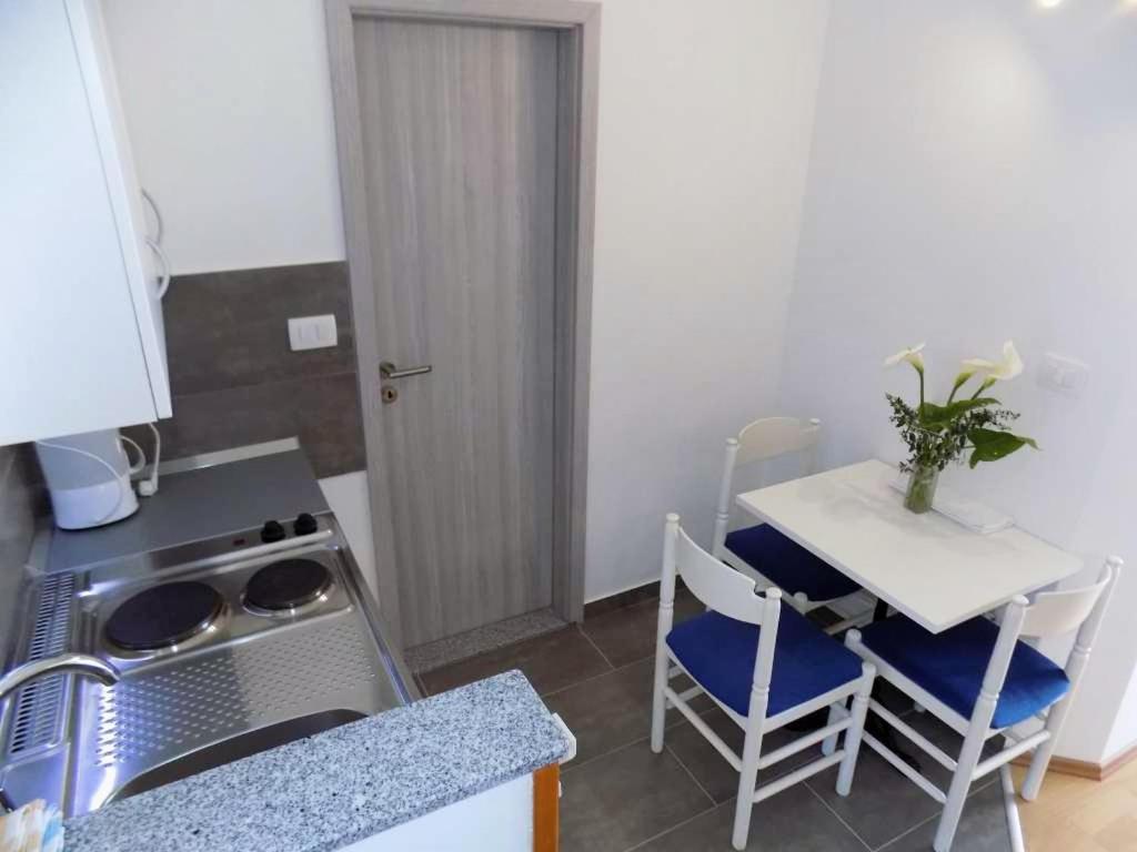 Apartments With A Parking Space Moscenice, Opatija - 7689 Moscenicka Draga Exterior photo